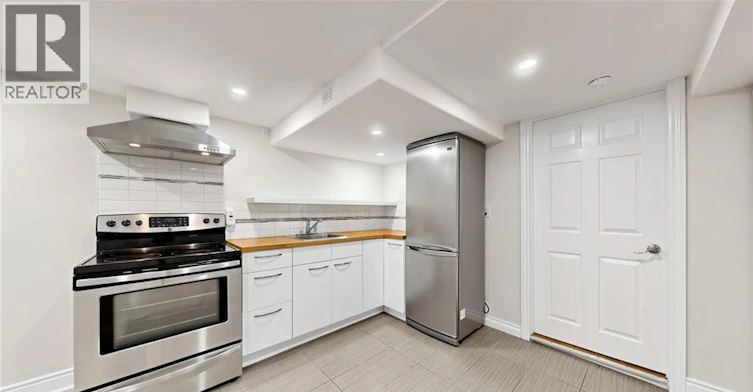 59 Longwood Road N, Hamilton, ON, L8S 3V2 - 16