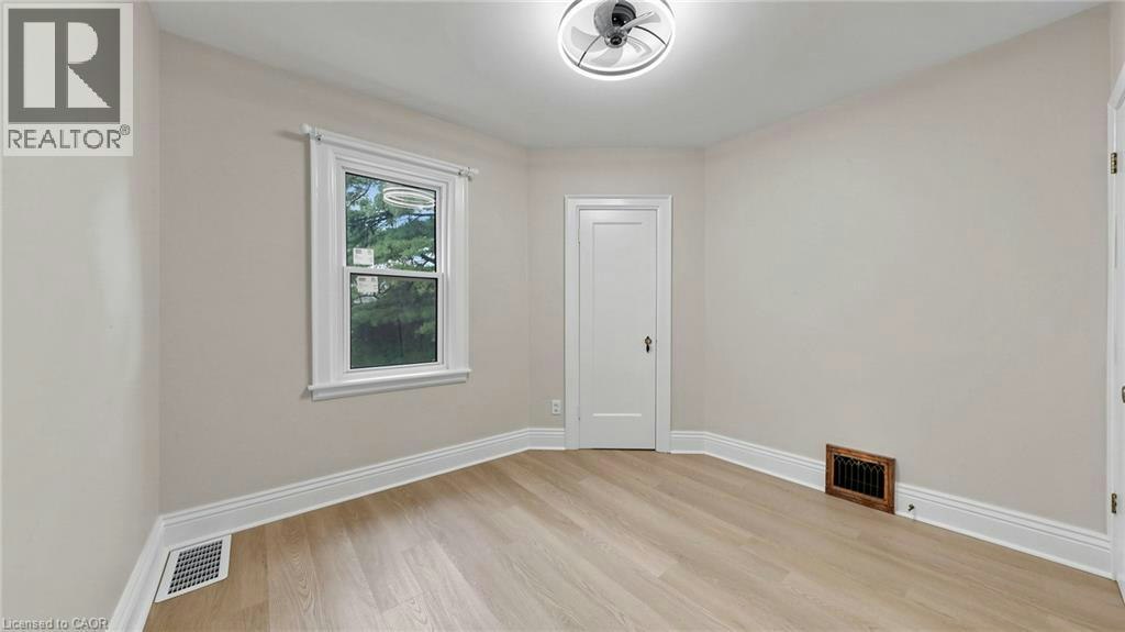 59 Longwood Road N, Hamilton, ON, L8S 3V2 - 10