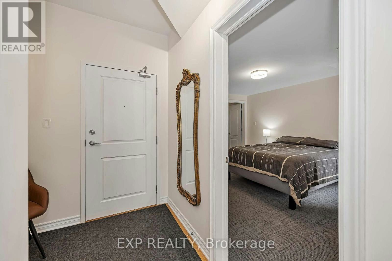 305-6 Grove Avenue, Ottawa, ON, K1S 3A6 - 28
