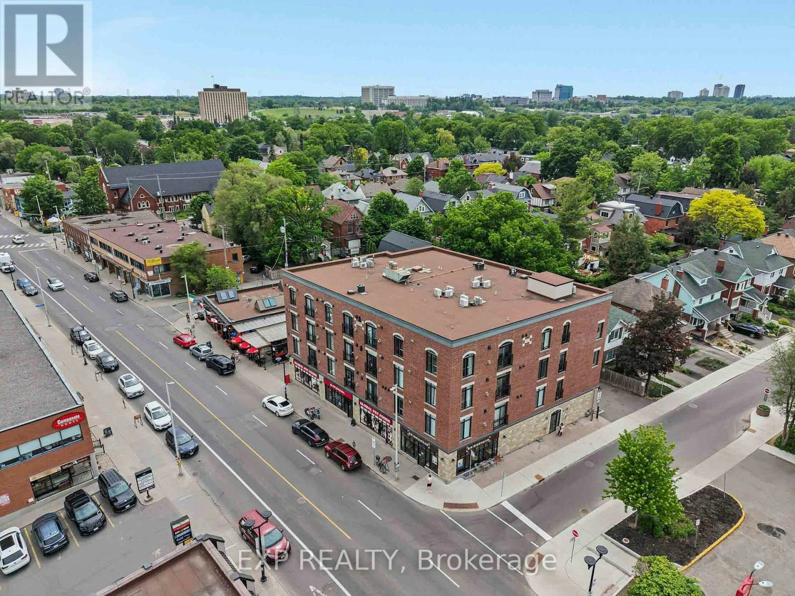305-6 Grove Avenue, Ottawa, ON, K1S 3A6 - 38