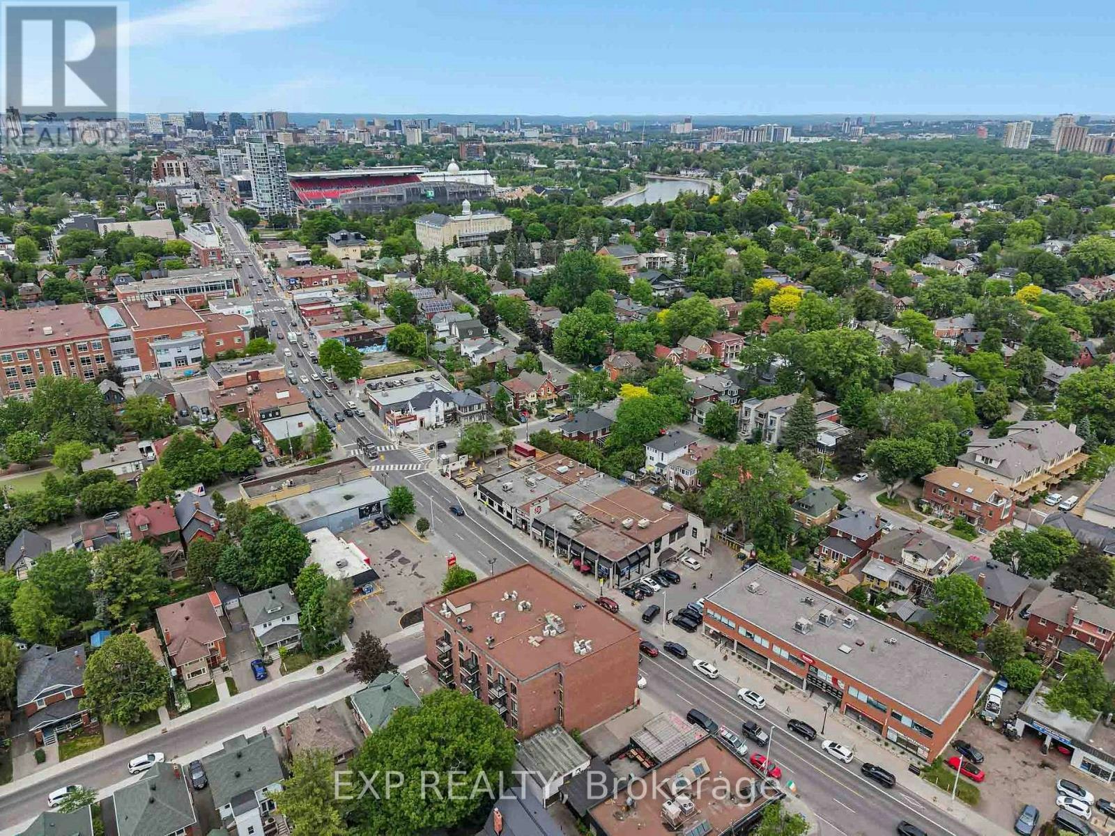 305-6 Grove Avenue, Ottawa, ON, K1S 3A6 - 43