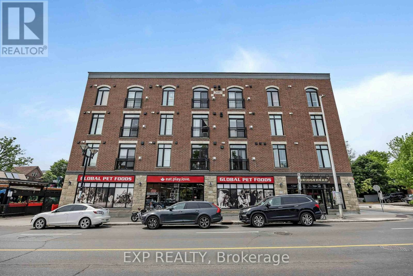 305-6 Grove Avenue, Ottawa, ON, K1S 3A6 - 4