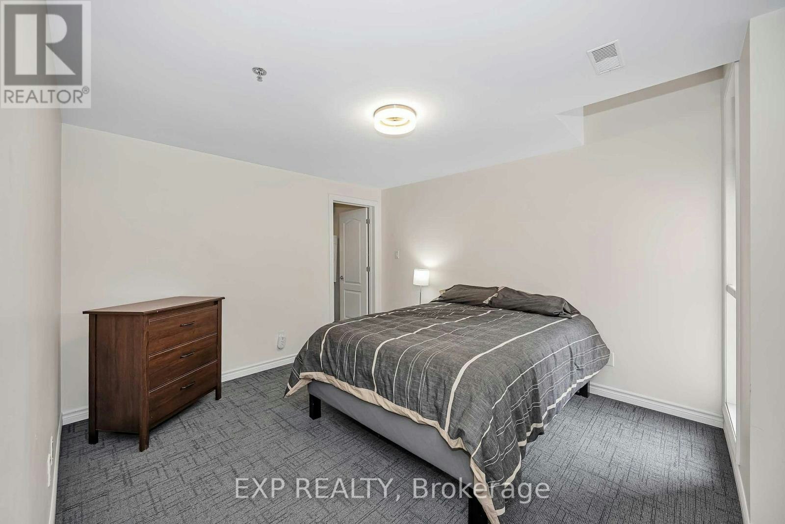 305-6 Grove Avenue, Ottawa, ON, K1S 3A6 - 29
