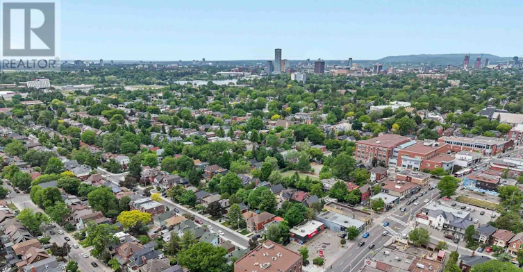 305-6 Grove Avenue, Ottawa, ON, K1S 3A6 - 44