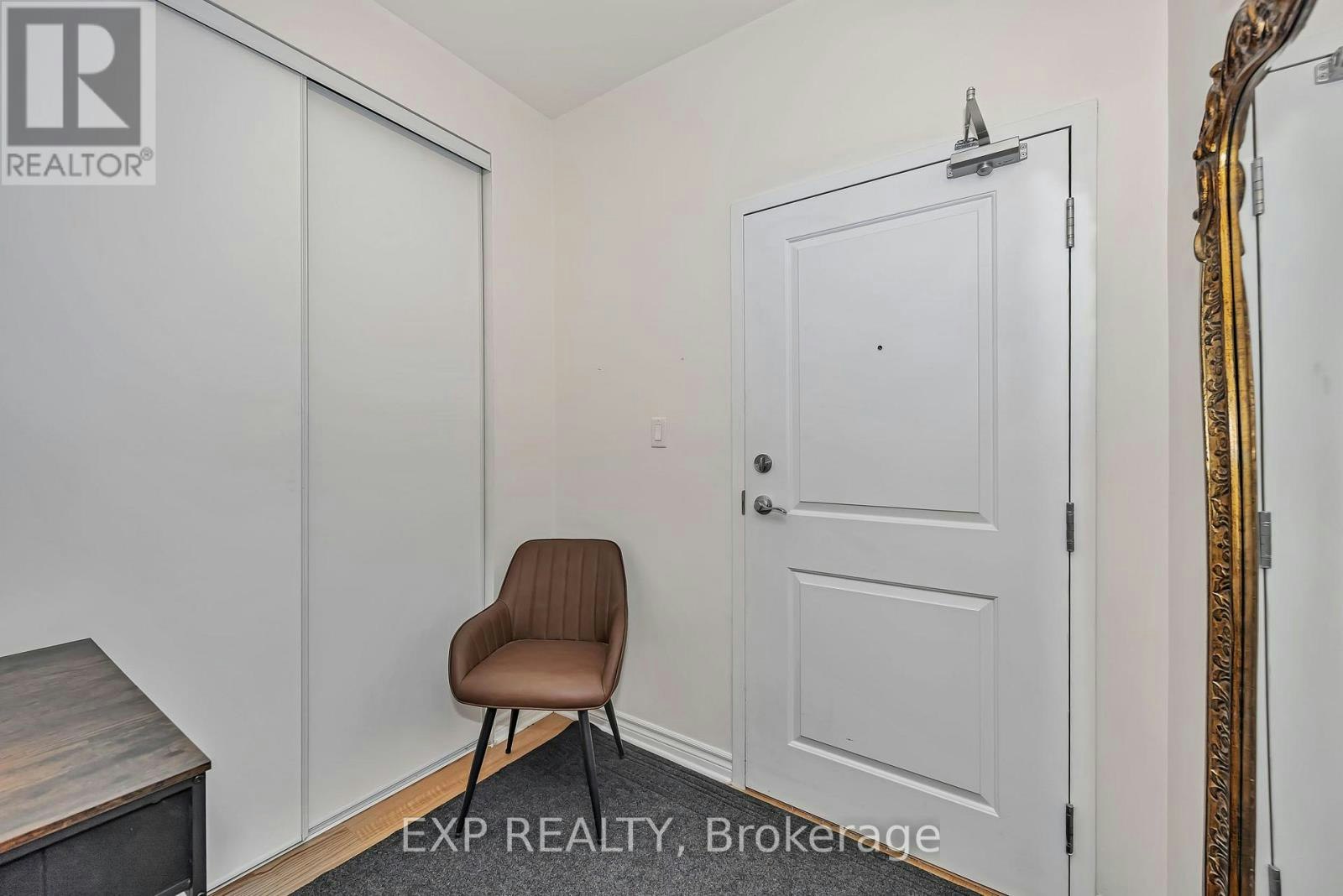 305-6 Grove Avenue, Ottawa, ON, K1S 3A6 - 10