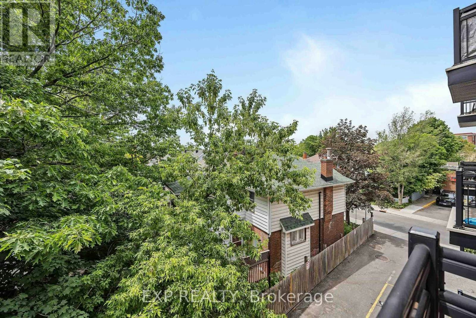 305-6 Grove Avenue, Ottawa, ON, K1S 3A6 - 27