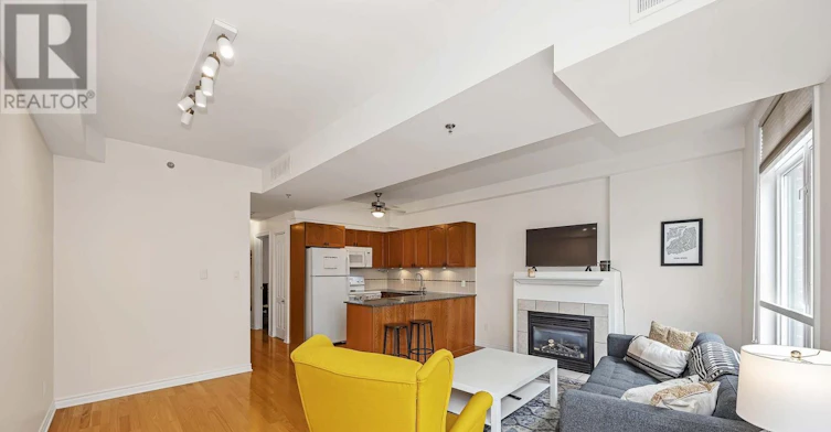 305-6 Grove Avenue, Ottawa, ON, K1S 3A6 - 22