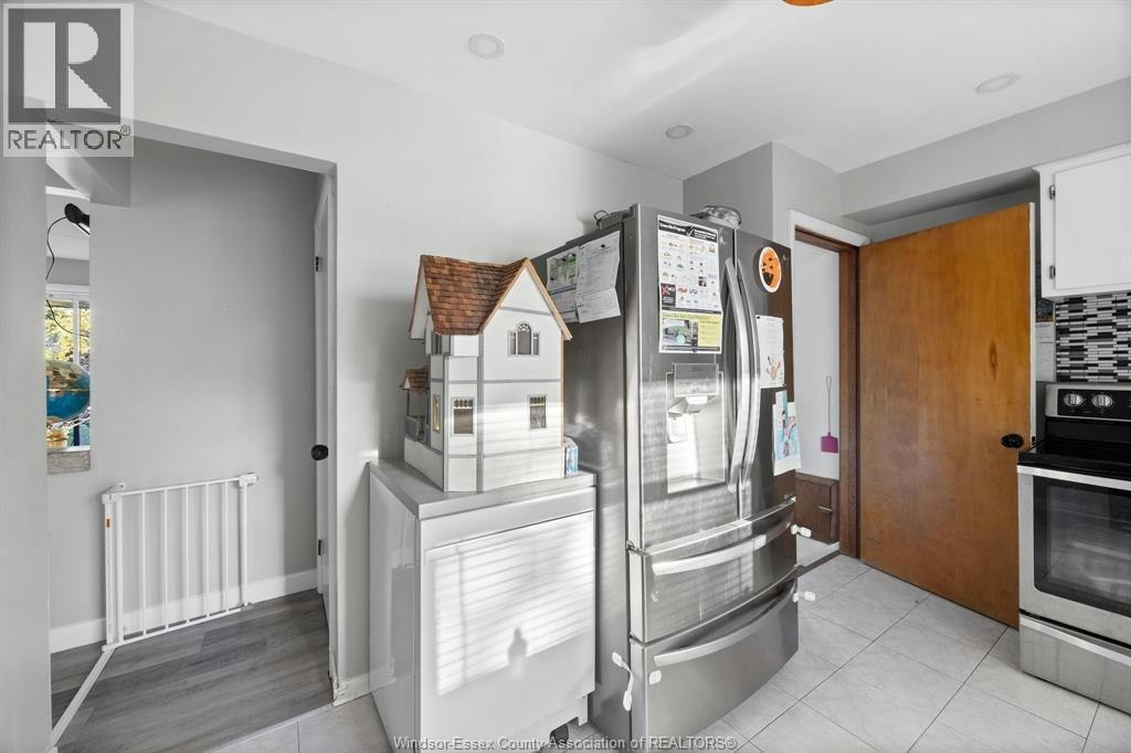 2417 Dandurand, Windsor, ON, N9E 2E1 - 6