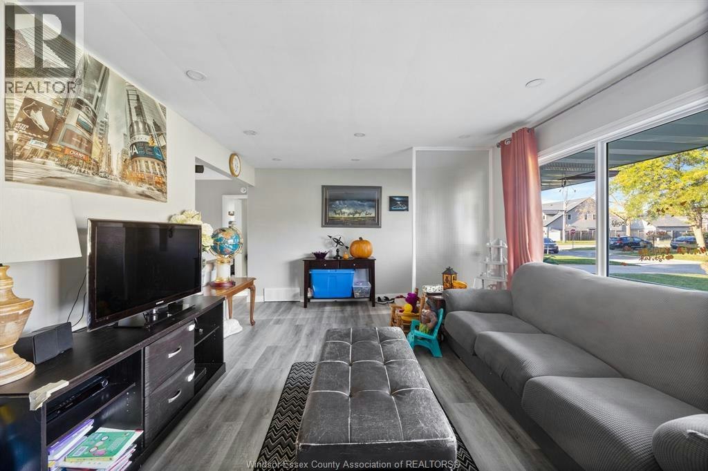 2417 Dandurand, Windsor, ON, N9E 2E1 - 11