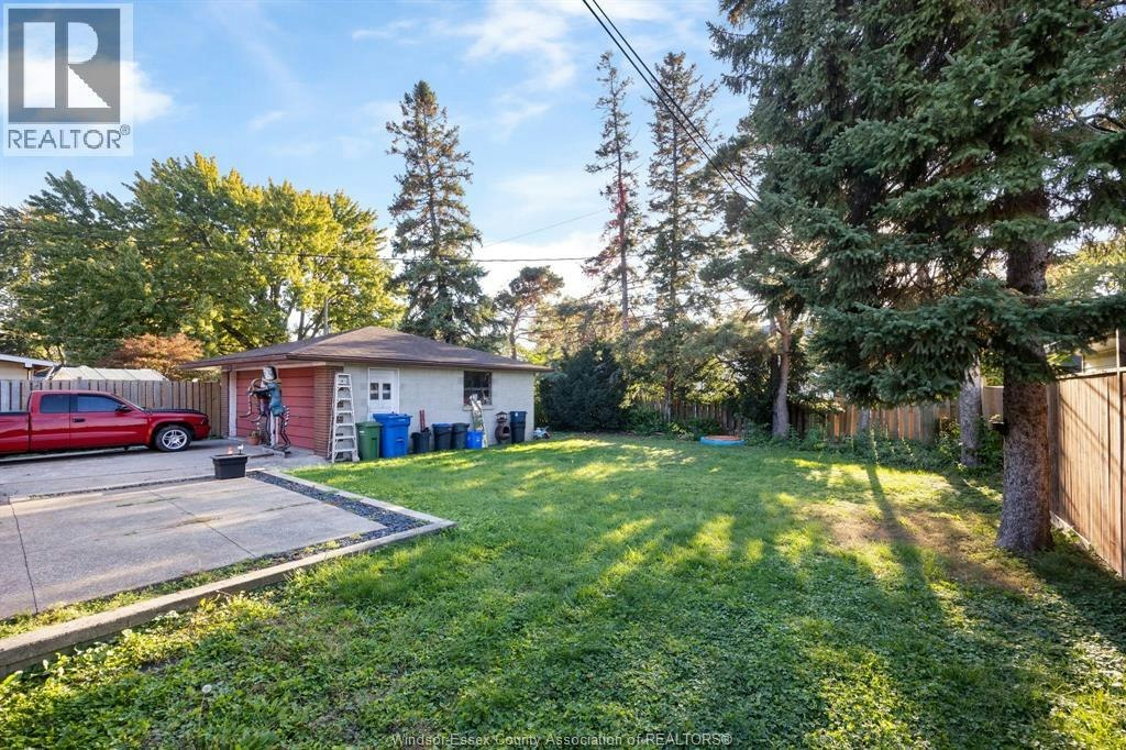 2417 Dandurand, Windsor, ON, N9E 2E1 - 24