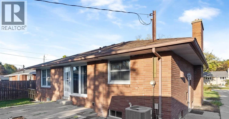 2417 Dandurand, Windsor, ON, N9E 2E1 - 23