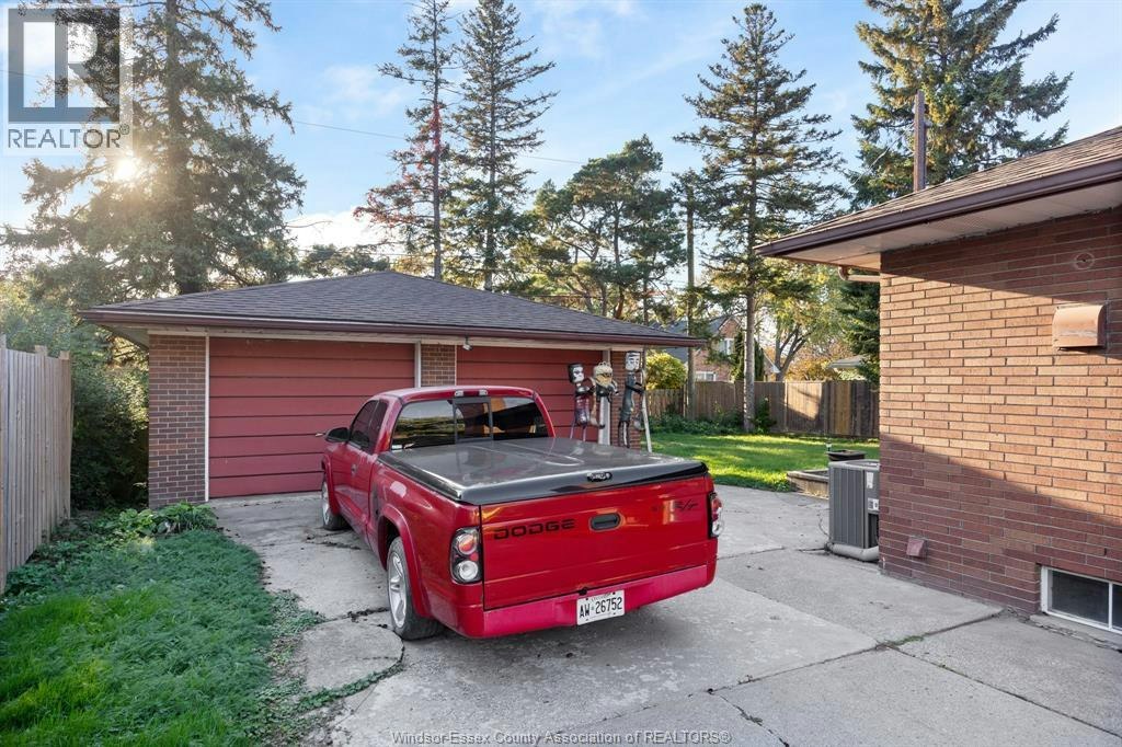 2417 Dandurand, Windsor, ON, N9E 2E1 - 22