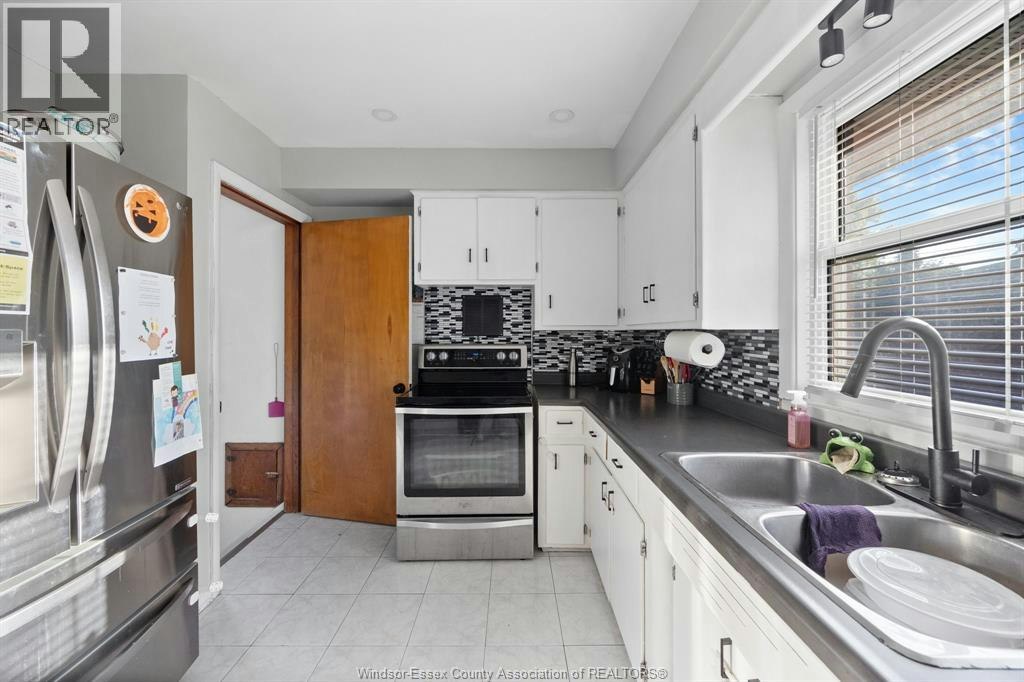2417 Dandurand, Windsor, ON, N9E 2E1 - 4
