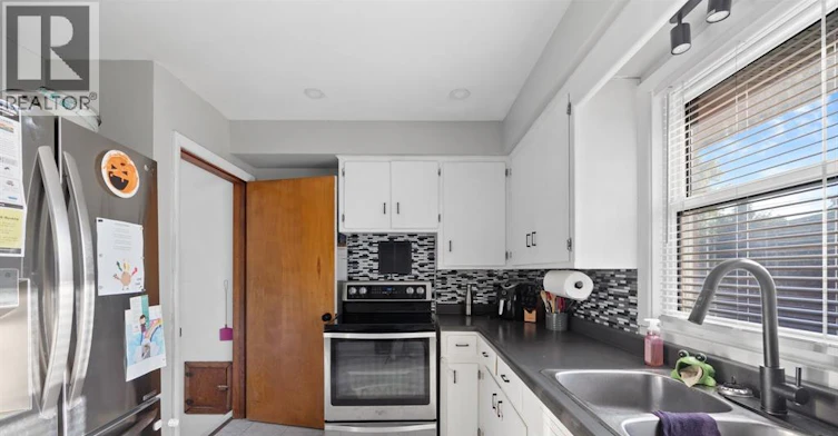 2417 Dandurand, Windsor, ON, N9E 2E1 - 4