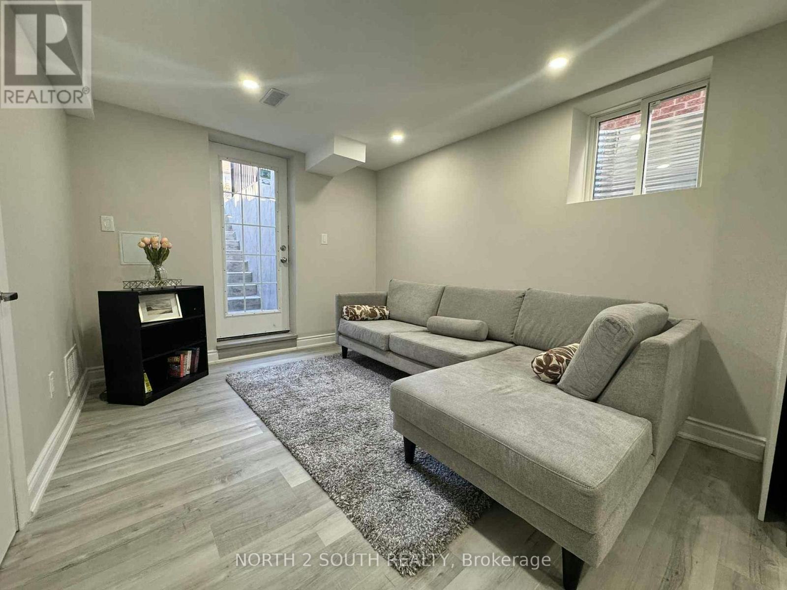 BSMT-88 Telegraph Drive, Whitby, ON, L1P 1S4 - 4