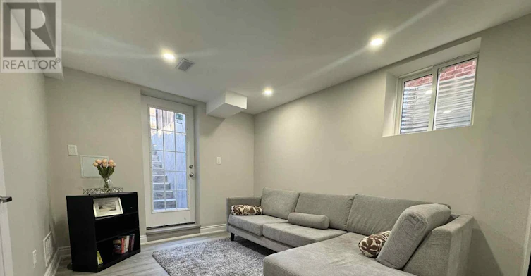 BSMT-88 Telegraph Drive, Whitby, ON, L1P 1S4 - 4