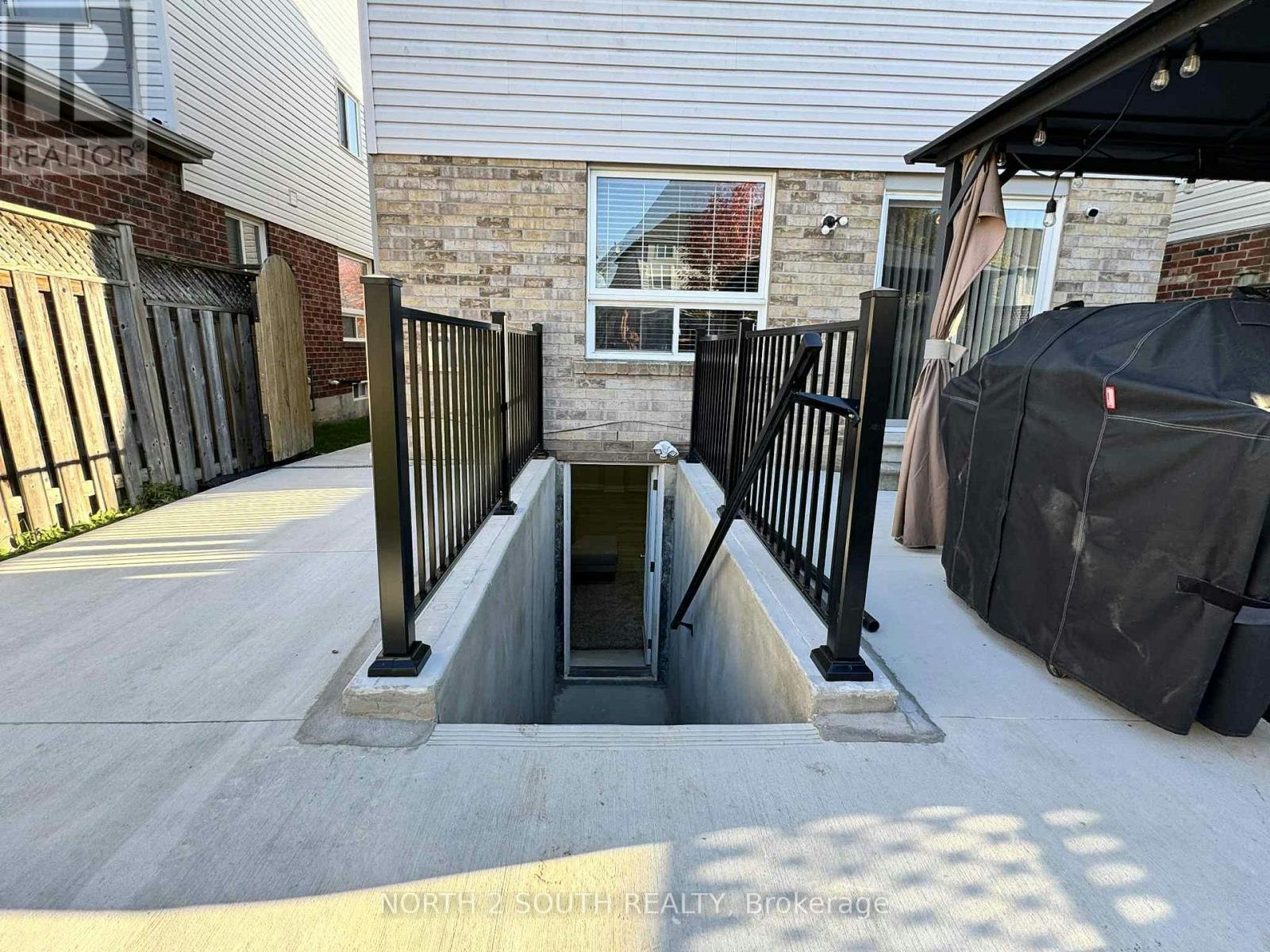 BSMT-88 Telegraph Drive, Whitby, ON, L1P 1S4 - 3