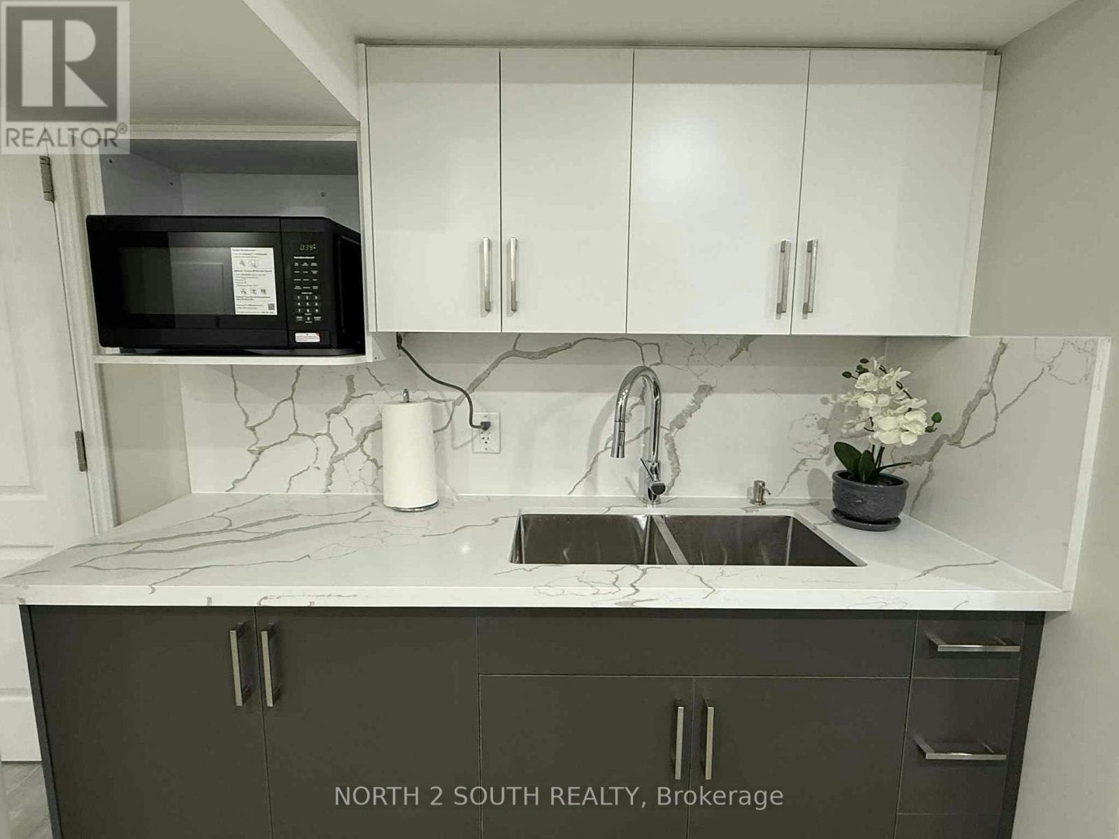 BSMT-88 Telegraph Drive, Whitby, ON, L1P 1S4 - 11
