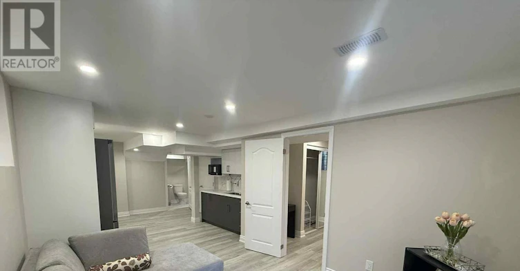 BSMT-88 Telegraph Drive, Whitby, ON, L1P 1S4 - 6