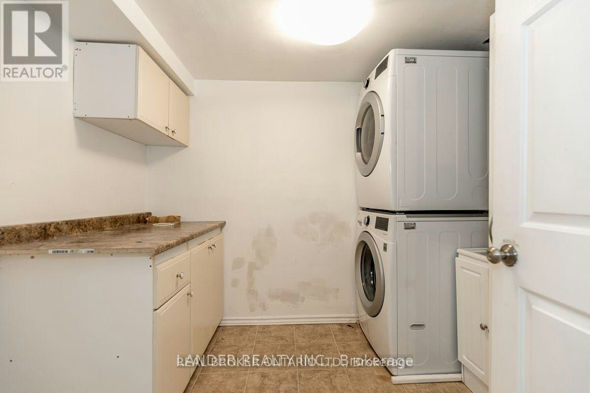 332 Walker (Basement Avenue, Bradford West Gwillimbury, ON, L3Z 1Y8 - 10