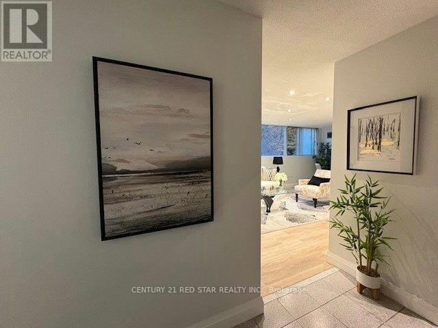 107-3695 Kaneff Crescent, Mississauga, ON, L5A 4B6 - 5