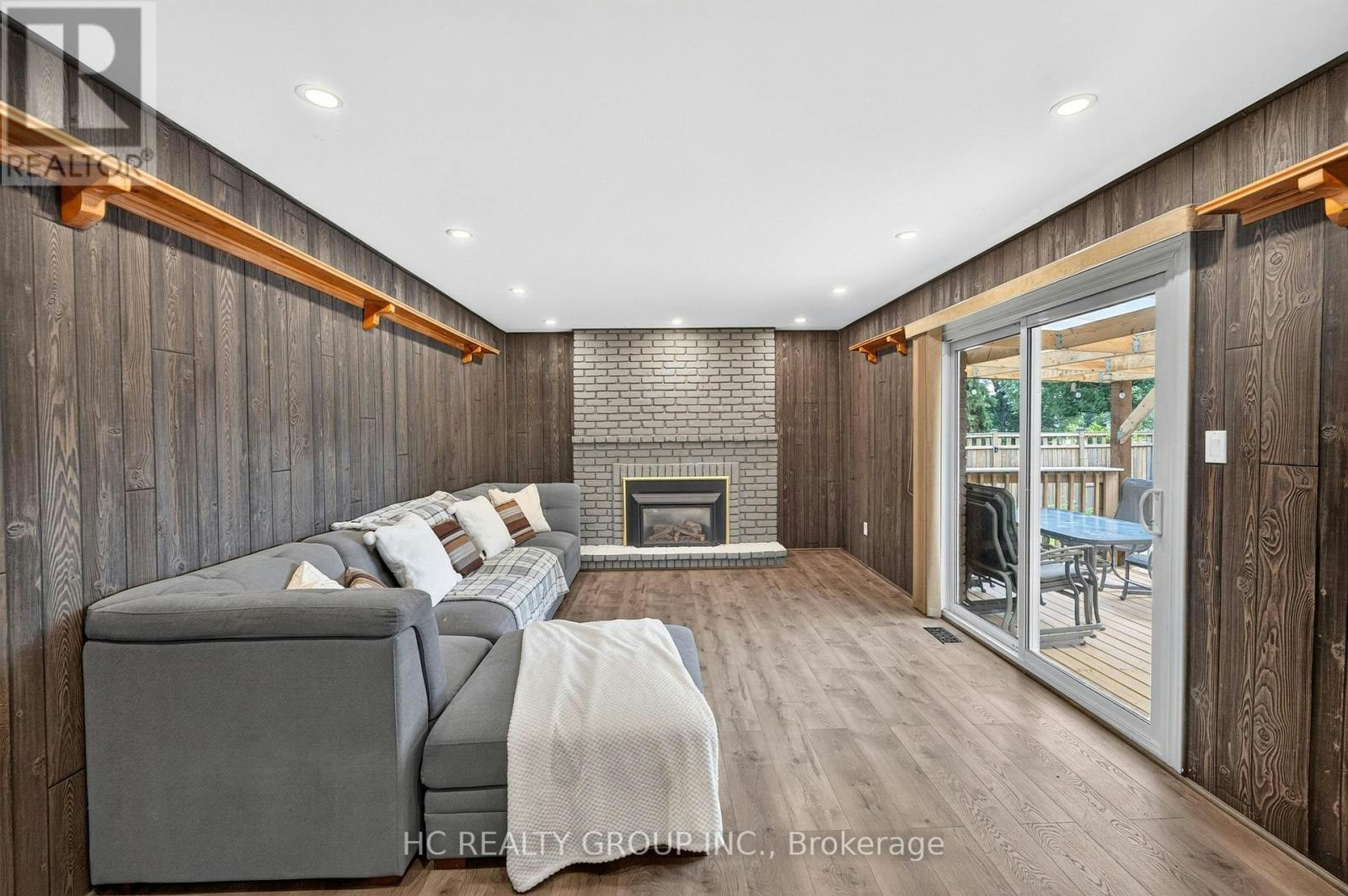 22 Fireside Drive, Hamilton, ON, L8N 2Z7 - 13