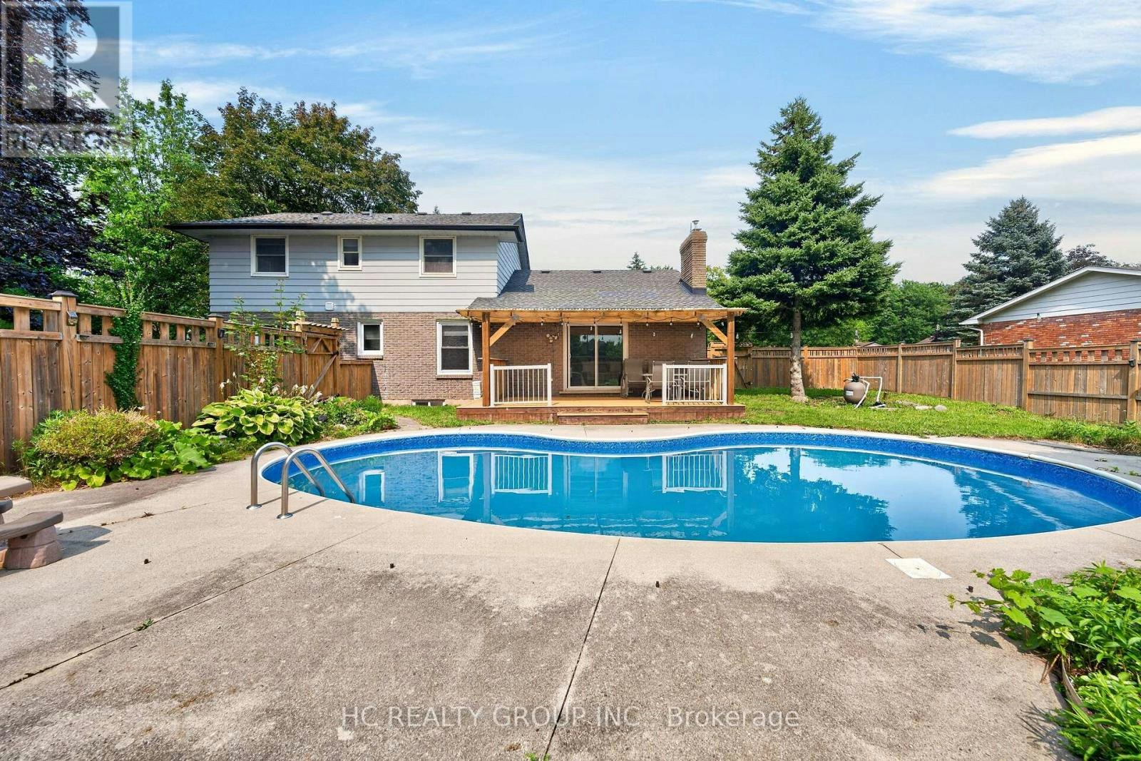 22 Fireside Drive, Hamilton, ON, L8N 2Z7 - 28