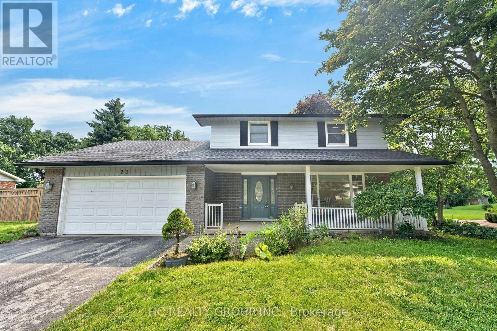 22 Fireside Drive, Hamilton, ON, L8N 2Z7 - 2
