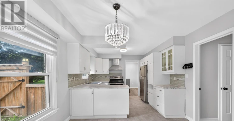 22 Fireside Drive, Hamilton, ON, L8N 2Z7 - 11