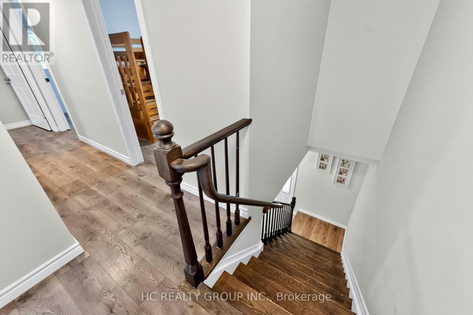 22 Fireside Drive, Hamilton, ON, L8N 2Z7 - 16