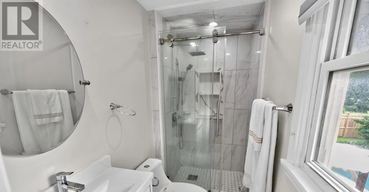 22 Fireside Drive, Hamilton, ON, L8N 2Z7 - 19