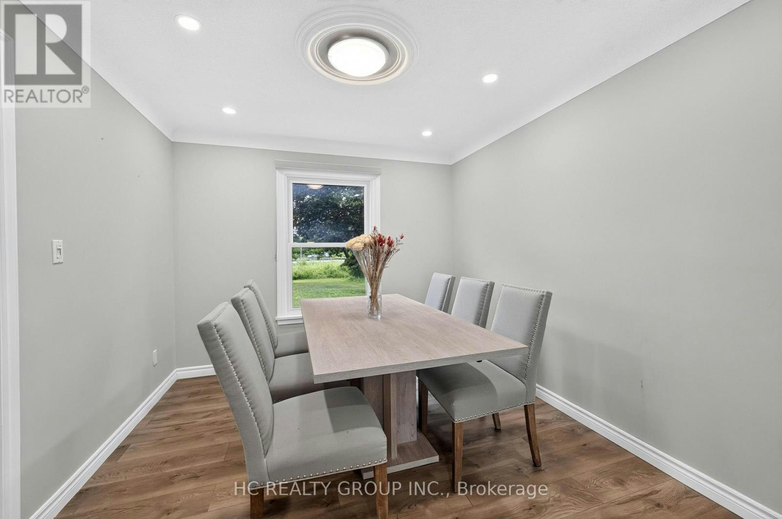 22 Fireside Drive, Hamilton, ON, L8N 2Z7 - 9