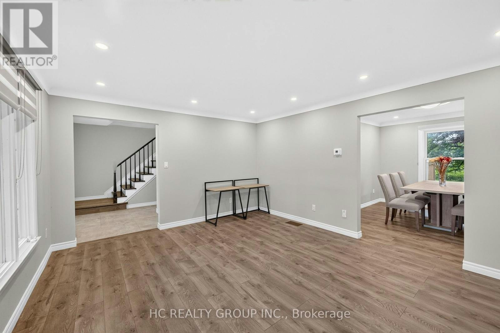 22 Fireside Drive, Hamilton, ON, L8N 2Z7 - 8