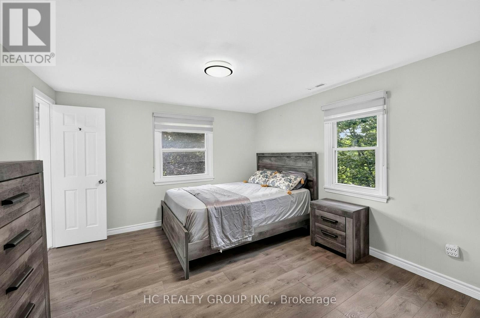 22 Fireside Drive, Hamilton, ON, L8N 2Z7 - 18