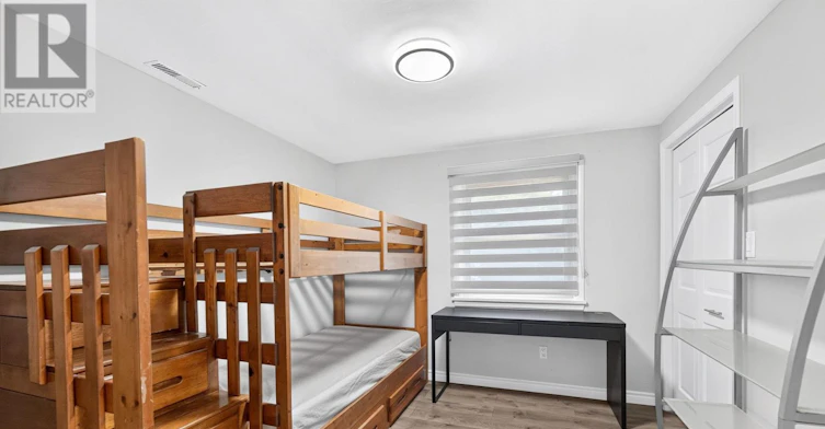 22 Fireside Drive, Hamilton, ON, L8N 2Z7 - 22