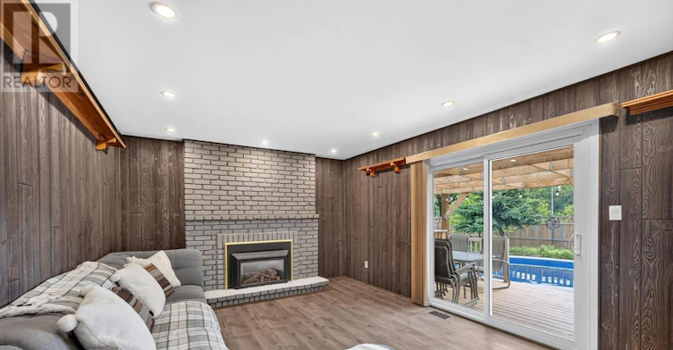 22 Fireside Drive, Hamilton, ON, L8N 2Z7 - 14