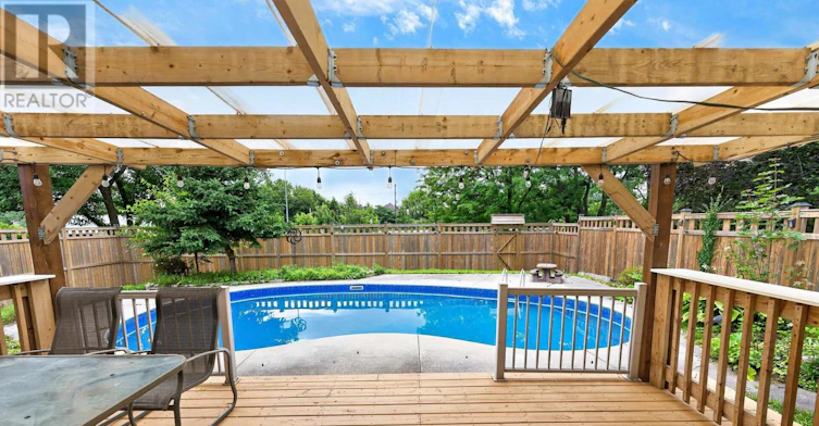 22 Fireside Drive, Hamilton, ON, L8N 2Z7 - 30