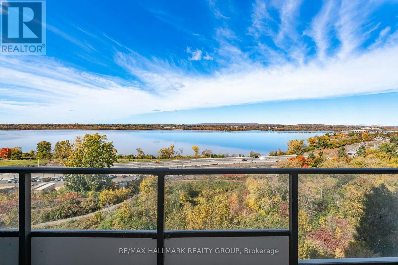 1004-485 Richmond Road, Ottawa, ON, K2A 3W9