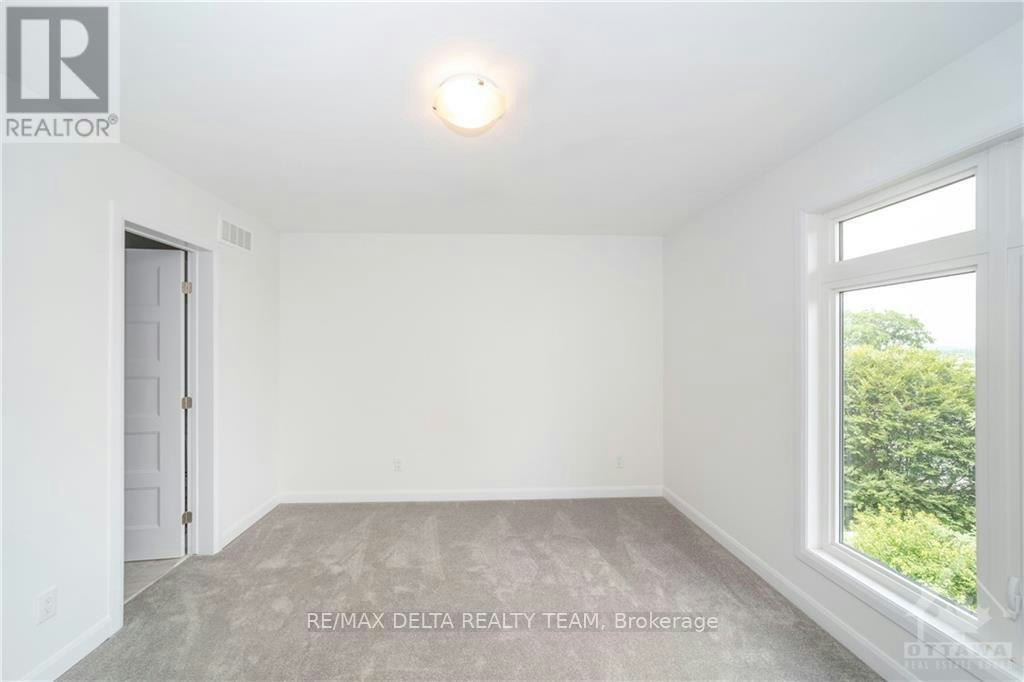 565 Halo Private, Ottawa, ON, K1C 1R8 - 17