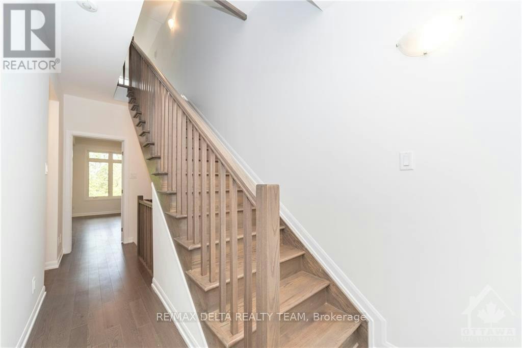 565 Halo Private, Ottawa, ON, K1C 1R8 - 7