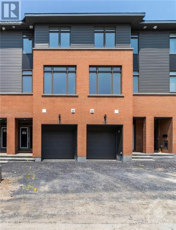 565 Halo Private, Ottawa, ON, K1C 1R8 - 2