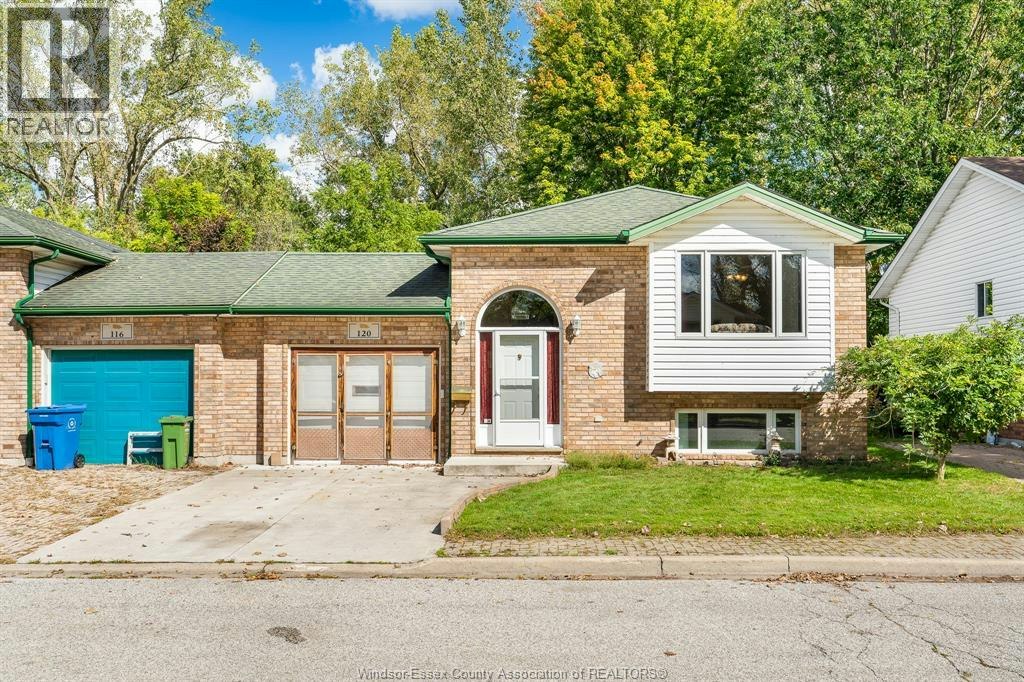 120 Rivervilla Court, Lasalle, ON, N9J 3N9