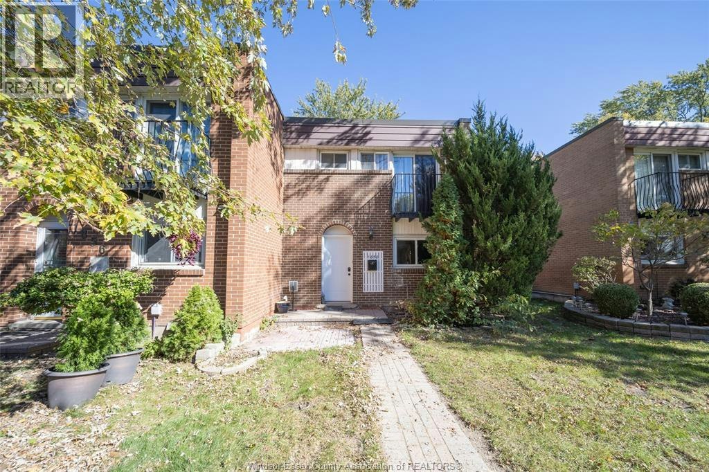 119-1858 Gate Estates E, Windsor, ON, N8T 2T1