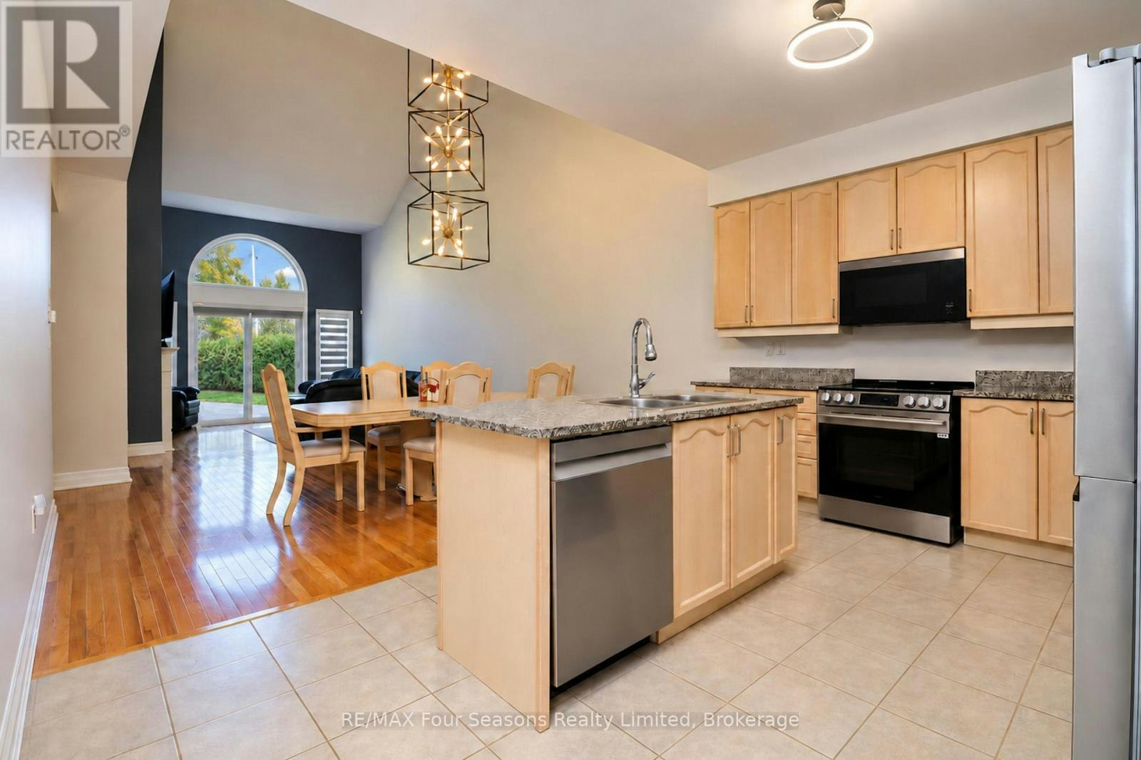 8-15 Waterside Lane, Collingwood, ON, L9Y 0E8 - 24