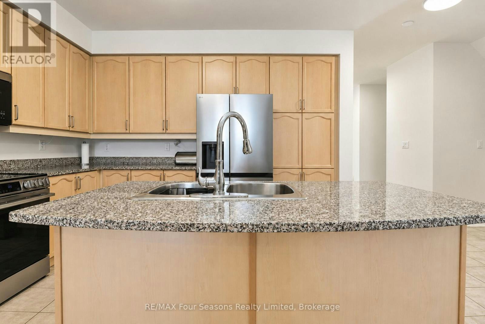 8-15 Waterside Lane, Collingwood, ON, L9Y 0E8 - 23