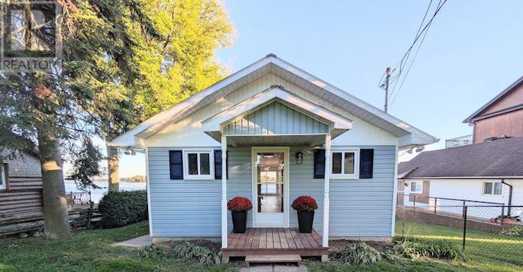 6803 St. Louis Point Road, South Glengarry, ON, K0C 2E0