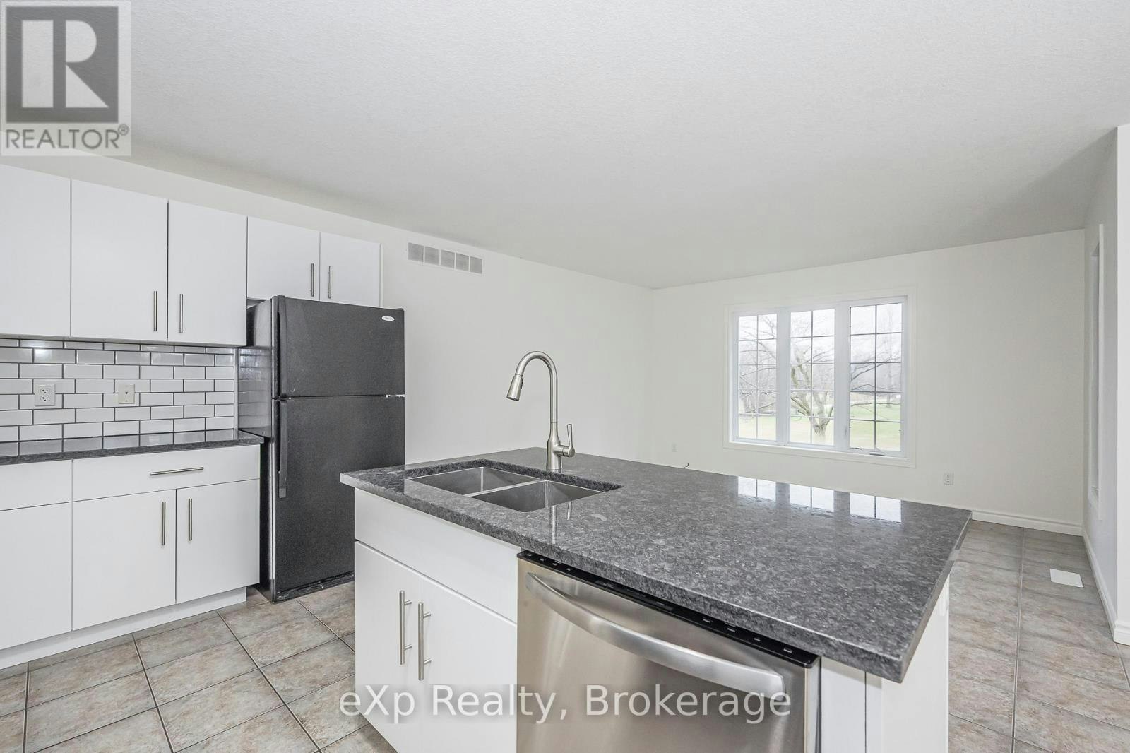 UPPER-62 Victoria Road N, Guelph, ON, N1E 5H1 - 11