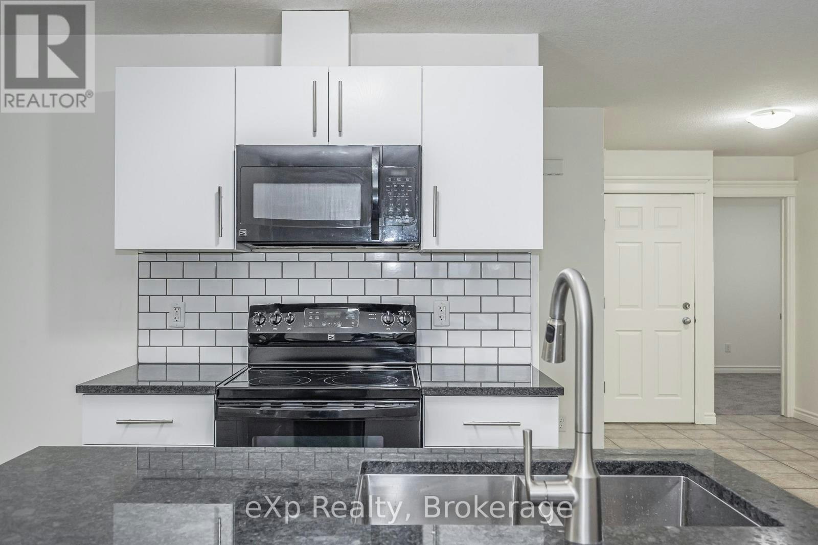 UPPER-62 Victoria Road N, Guelph, ON, N1E 5H1 - 9
