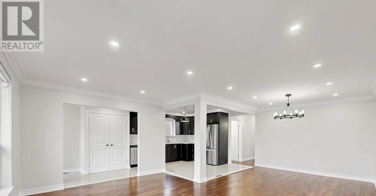 71 Clydesdale Drive, Toronto, ON, M2J 3N3 - 6