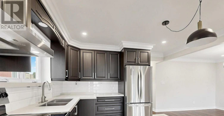 71 Clydesdale Drive, Toronto, ON, M2J 3N3 - 10